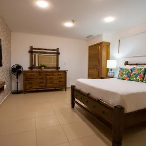 https://apartamento-marbella-vista-espectacular.greaterantilleshotels.net